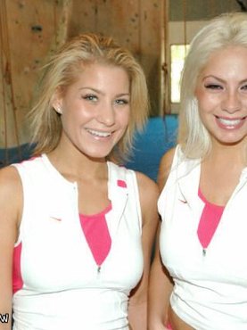 ХХХ фото #1656 - Лесбияночки, Секс втроем